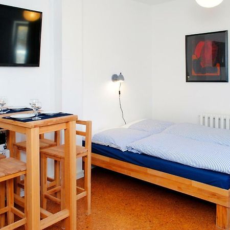 Appartement Ueber Dem Kino Toni Berlin Kültér fotó