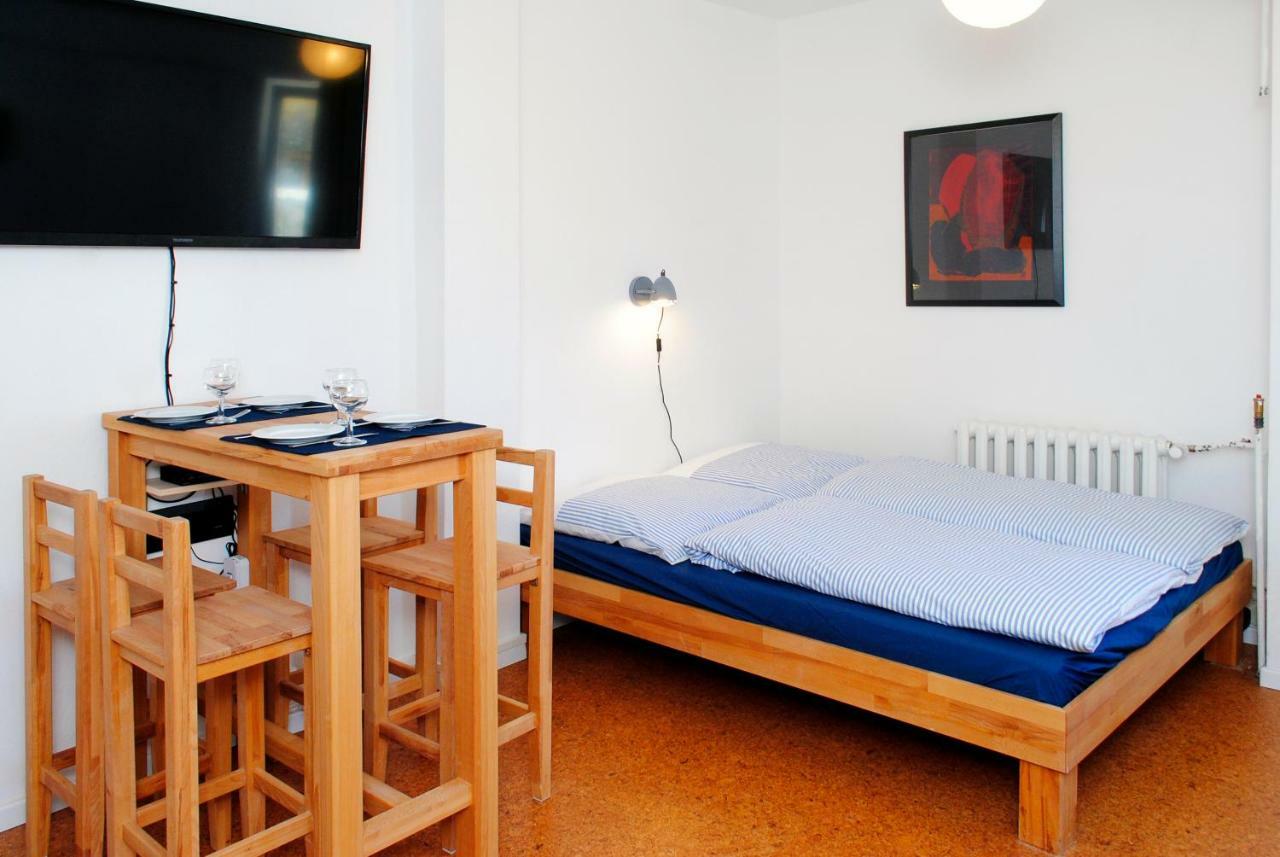 Appartement Ueber Dem Kino Toni Berlin Kültér fotó