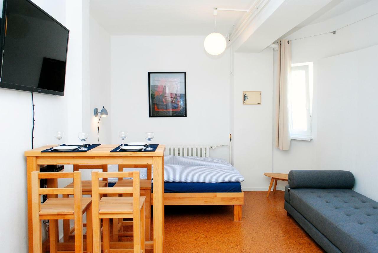 Appartement Ueber Dem Kino Toni Berlin Kültér fotó